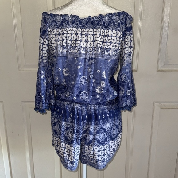Anthropologie Raga Mazo Pom Pom Fringed Off Shoulder Romper - Picture 4 of 7